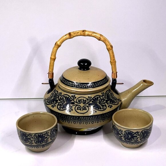 Vintage Ceramic Teapot Set With Bamboo Handle & 2 Cups - Made In China Beige Wit - Picture 2 of 6